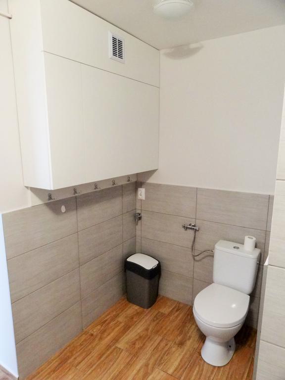 Appartement Apartament Caminski à Kudowa-Zdrój Extérieur photo